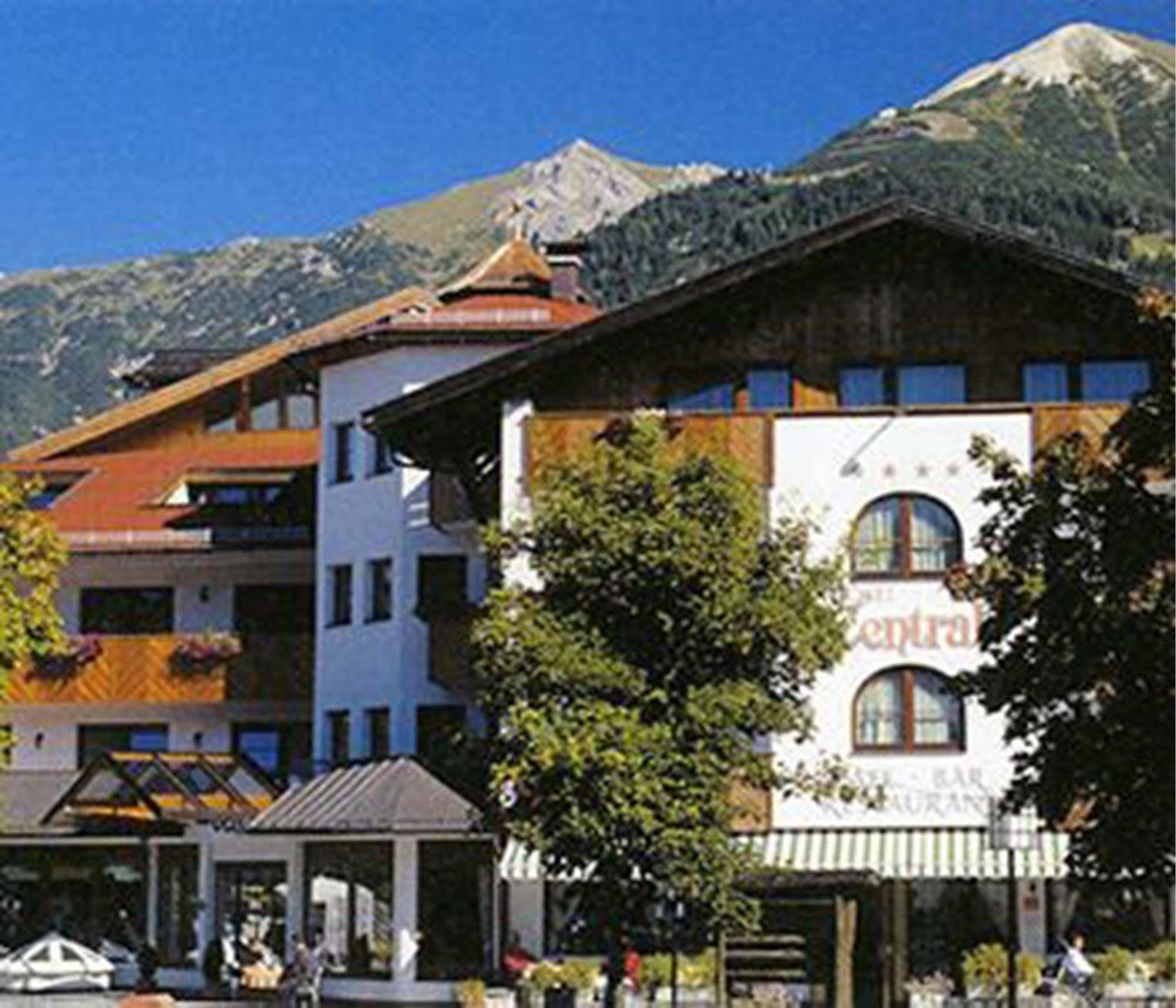 Hotel Central Зеефельд в Тироле Экстерьер фото